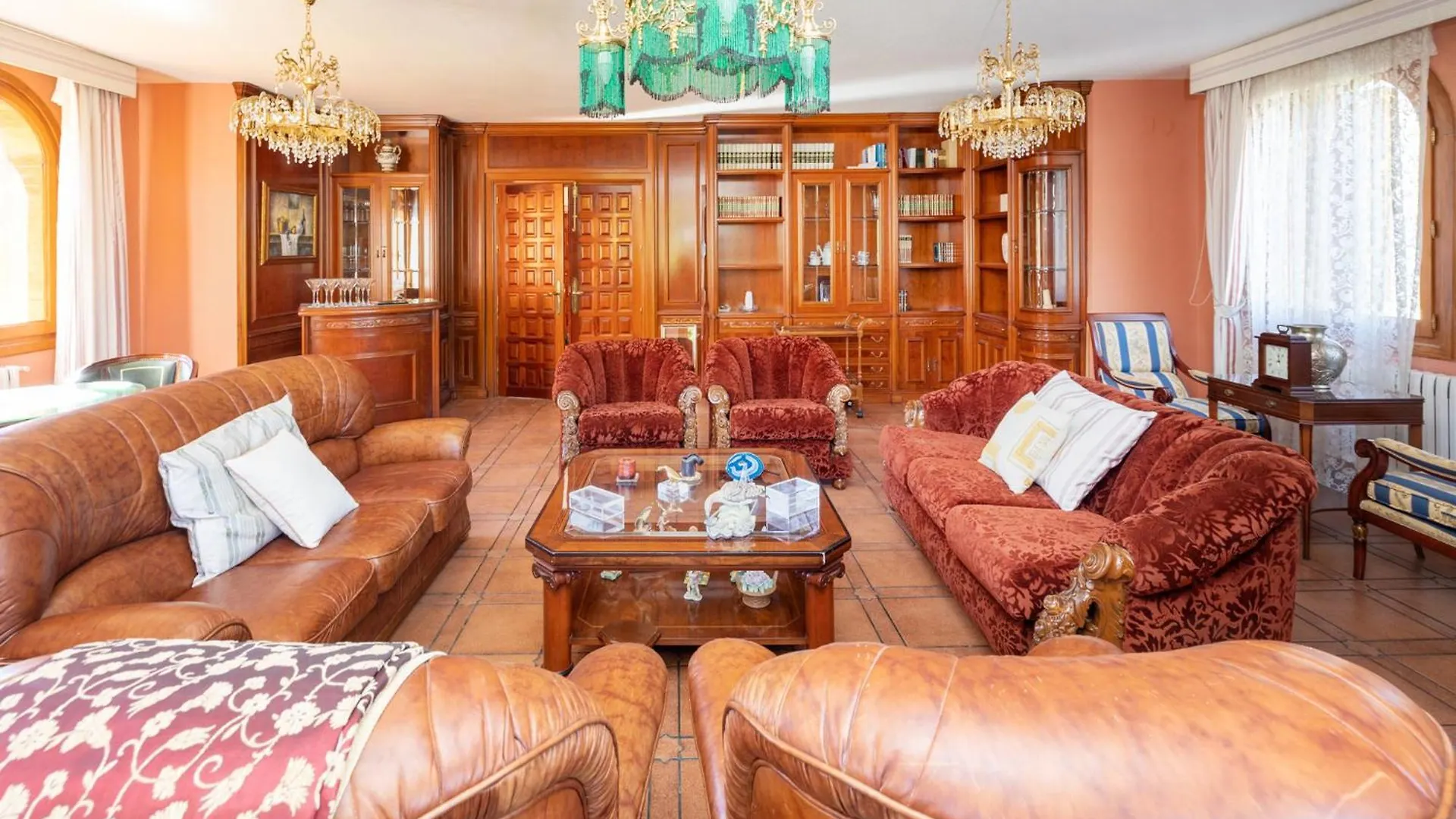 Maravilloso Chalet Con Piscina En Baza 0*,  Espanha