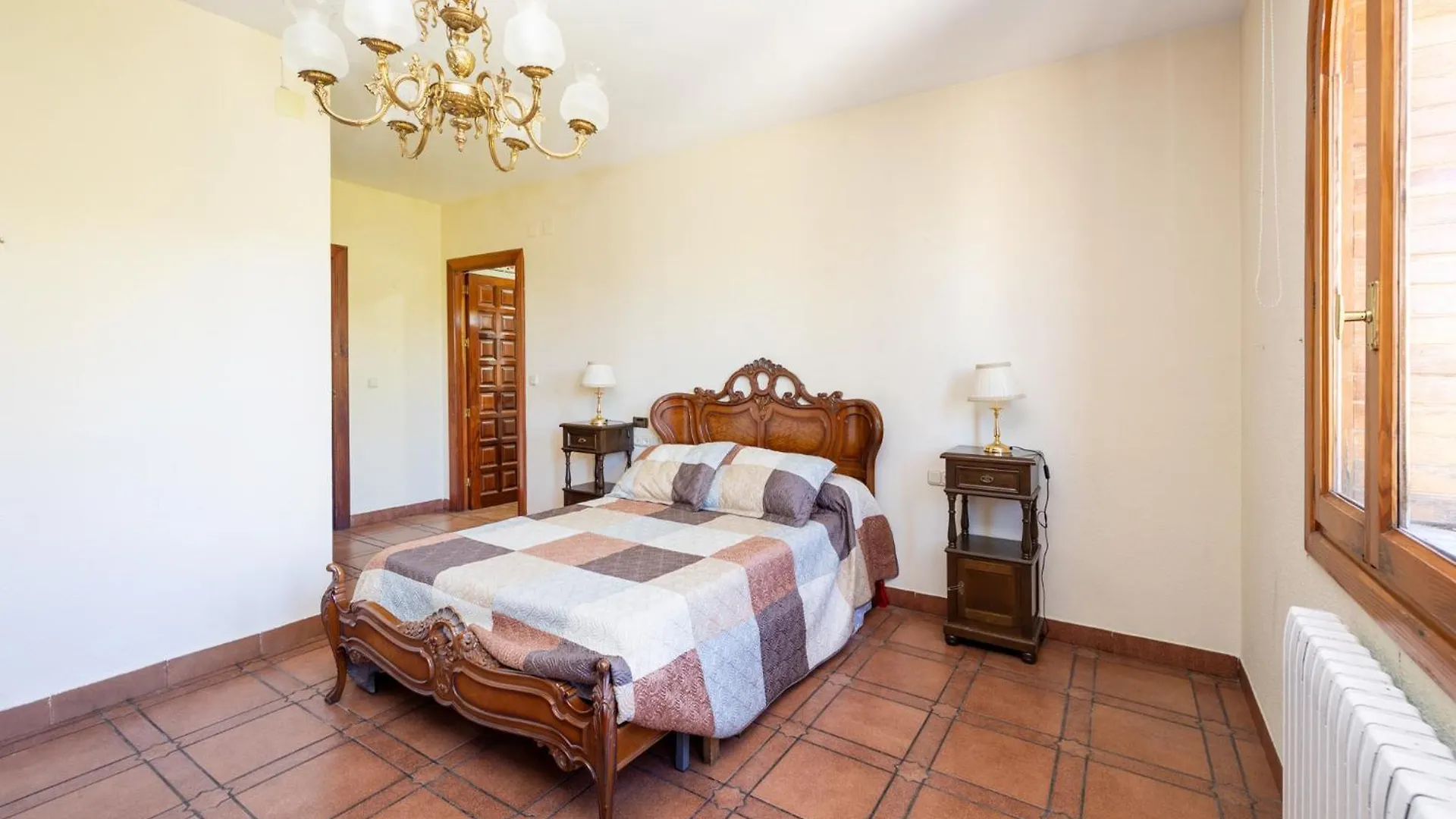 Maravilloso Chalet Con Piscina En Baza Casa de Férias